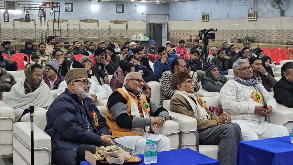 ज़बाँ बंदी का मतलब है बगावत को हवा देना - जॉनी फॉस्टर