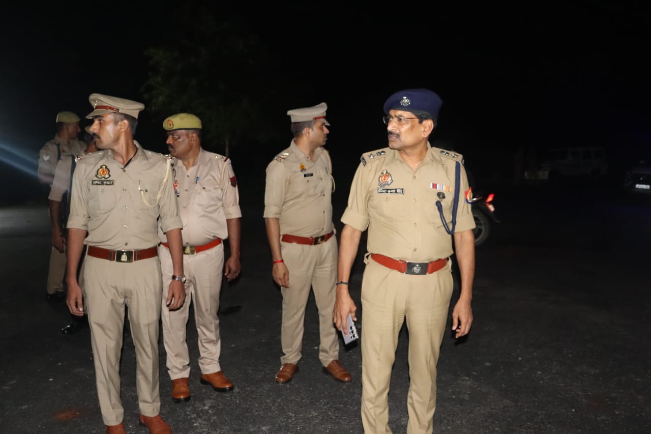 Bulandshahr: कांवड़ यात्रा से पहले बुलंदशहर एसएसपी का निरीक्षण, सुरक्षा व्यवस्थाओं का लिया जायजा