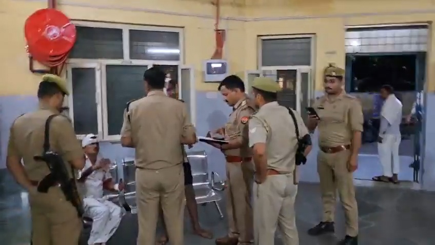 खुर्जा में बच्चों के झगड़े ने लिया खूनी संघर्ष का रूप, एक युवक की हत्या, 5 घायल